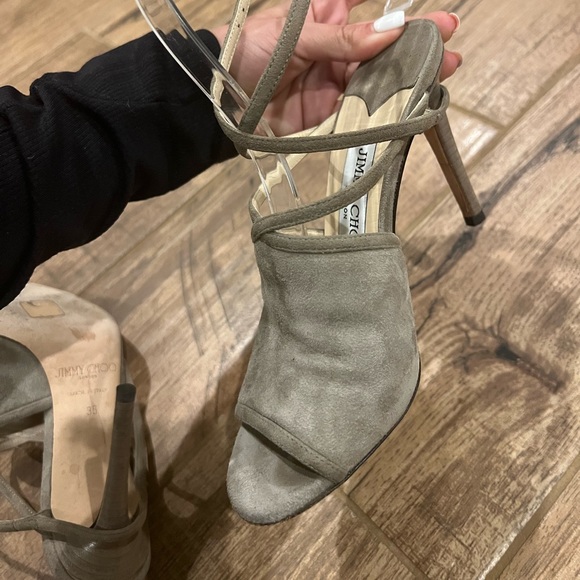 Gray Flora Suede Jimmy Choo Pumps 35 - Picture 6 of 8